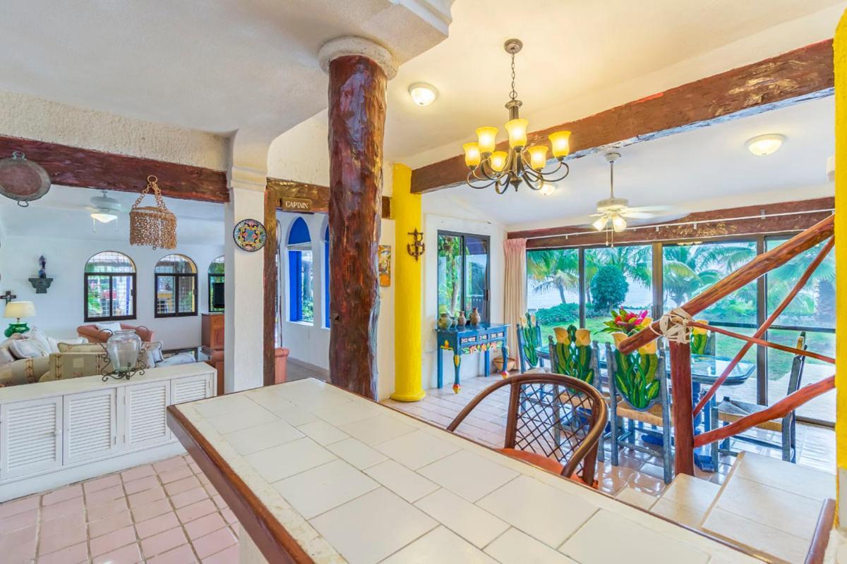 Casa Bonita And Villas อิสลามูเฮเรส ภายนอก รูปภาพ